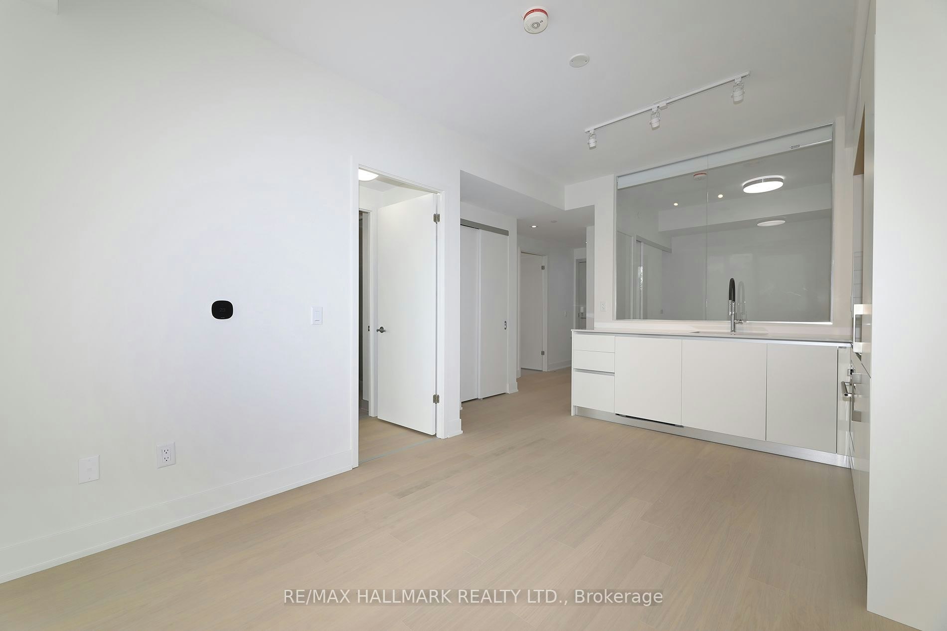 306-322 Dupont Street, Toronto, ON, M5R 0E3 - 15