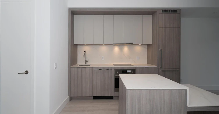 526-6 Greenbriar Road, Toronto, ON, M2K 0H6 - 10
