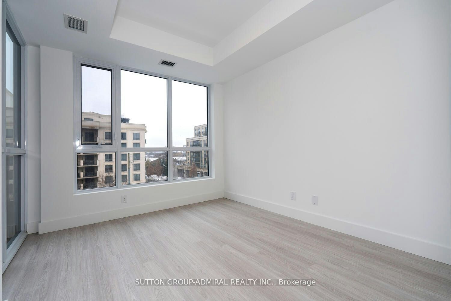 526-6 Greenbriar Road, Toronto, ON, M2K 0H6 - 12
