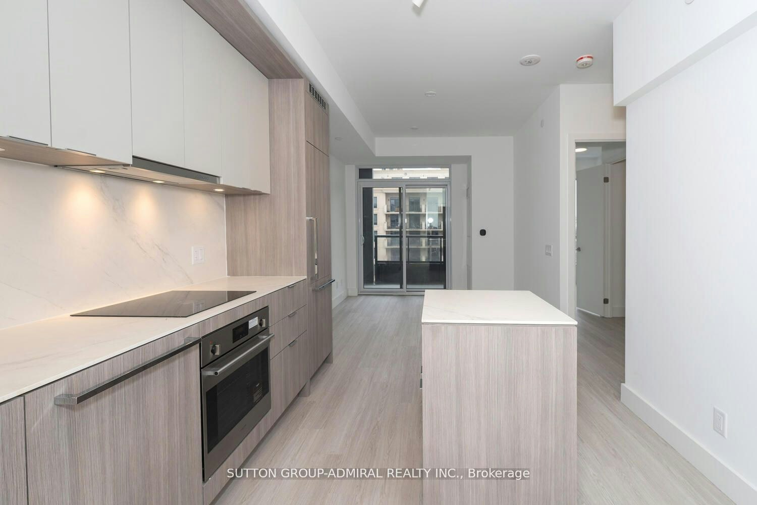 526-6 Greenbriar Road, Toronto, ON, M2K 0H6