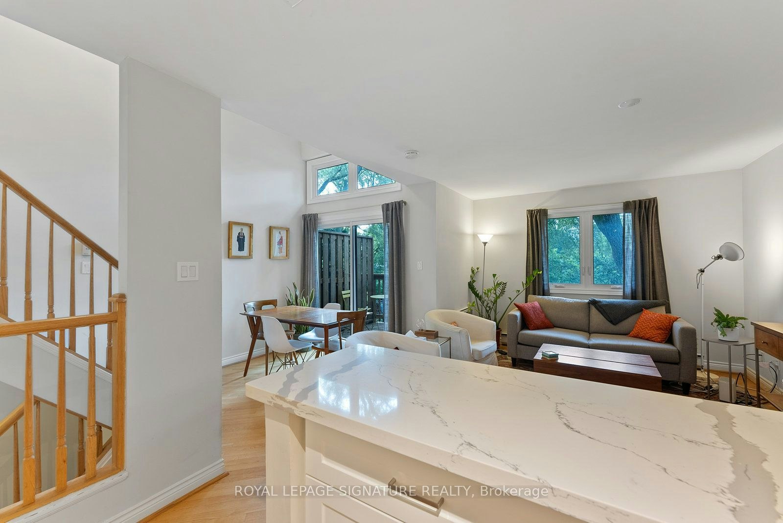 2-359 Albany Avenue, Toronto, ON, M5R 3E2 - 16