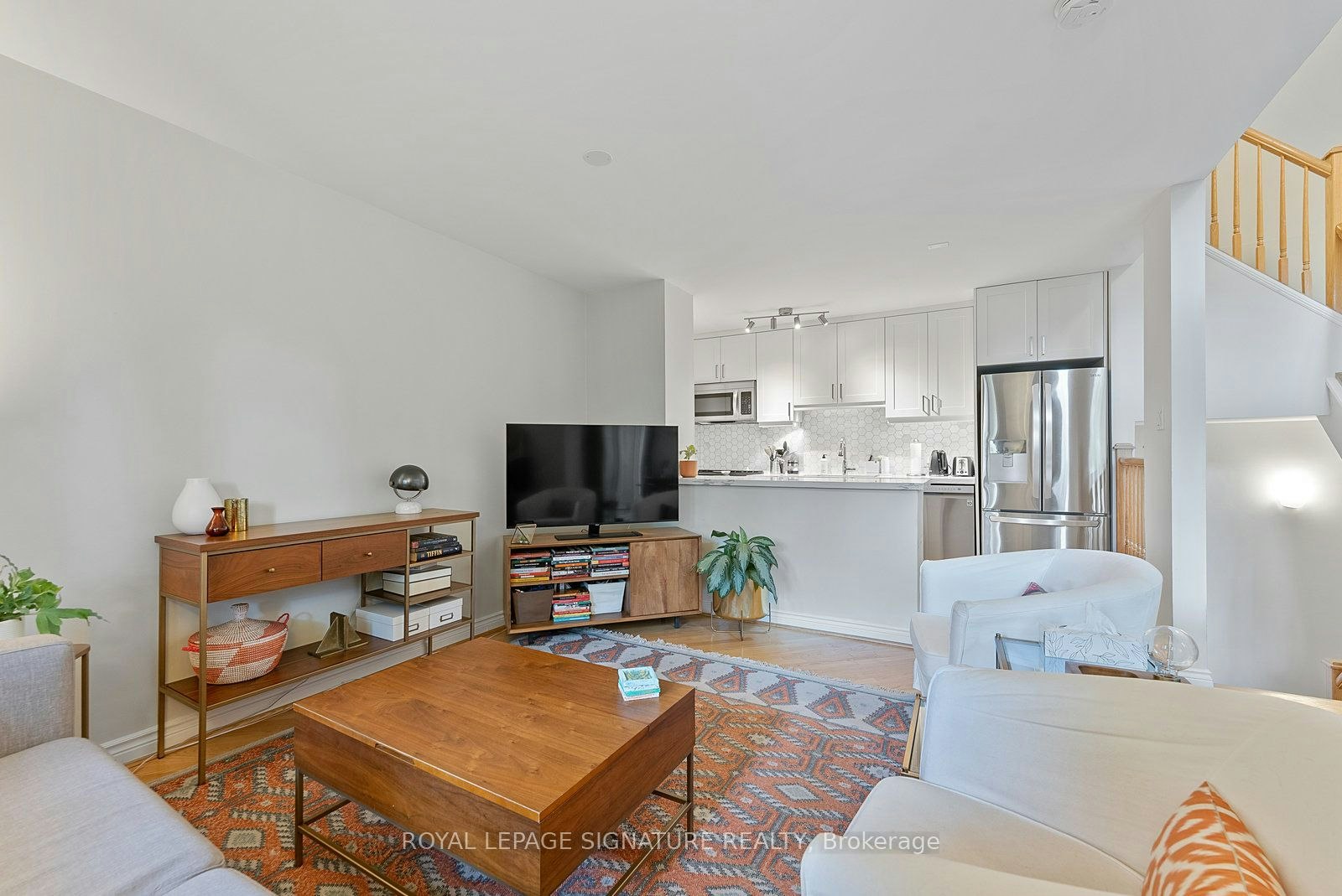 2-359 Albany Avenue, Toronto, ON, M5R 3E2 - 6