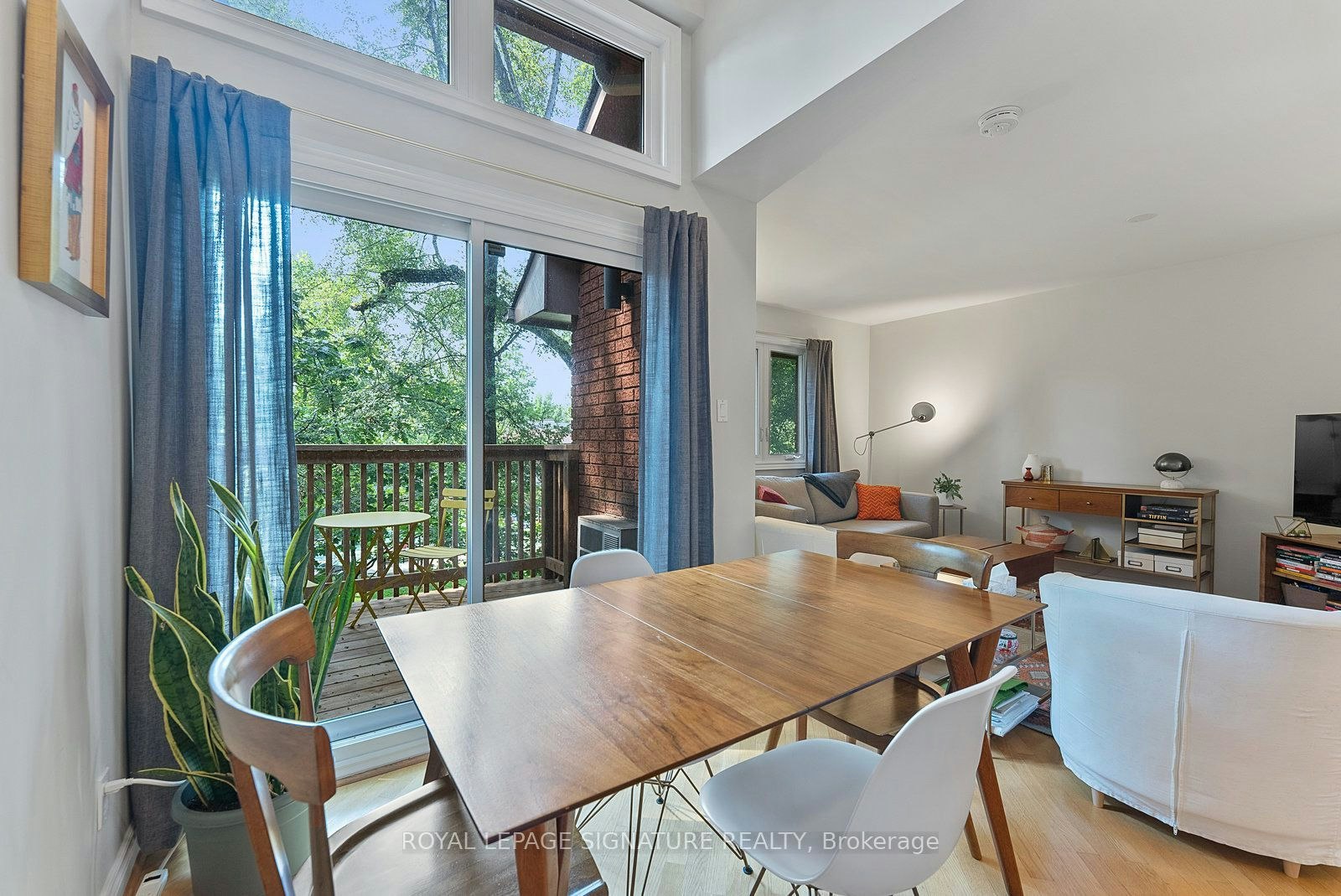 2-359 Albany Avenue, Toronto, ON, M5R 3E2 - 8