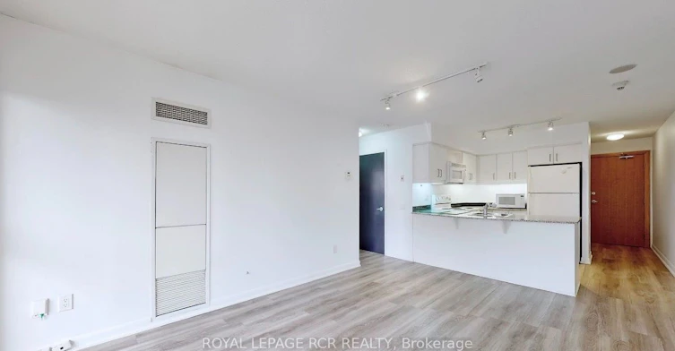 901-33 Sheppard Avenue, Toronto, ON, M2N 7K1 - 2