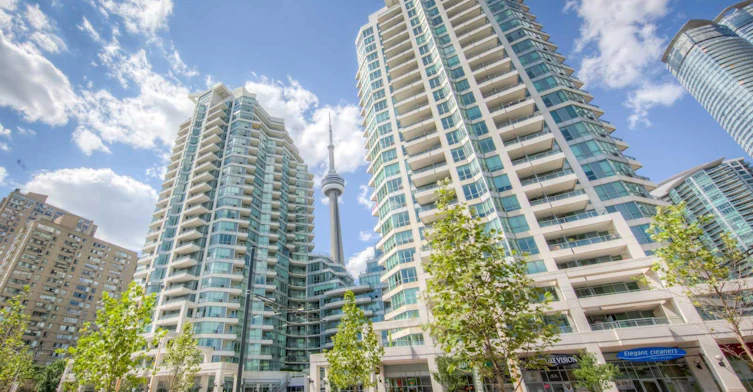 805-225 Queens Quay W, Toronto, ON, M5J 2X1