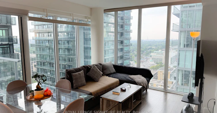 3004-99 Broadway Avenue, Toronto, ON, M4P 0E3 - 3