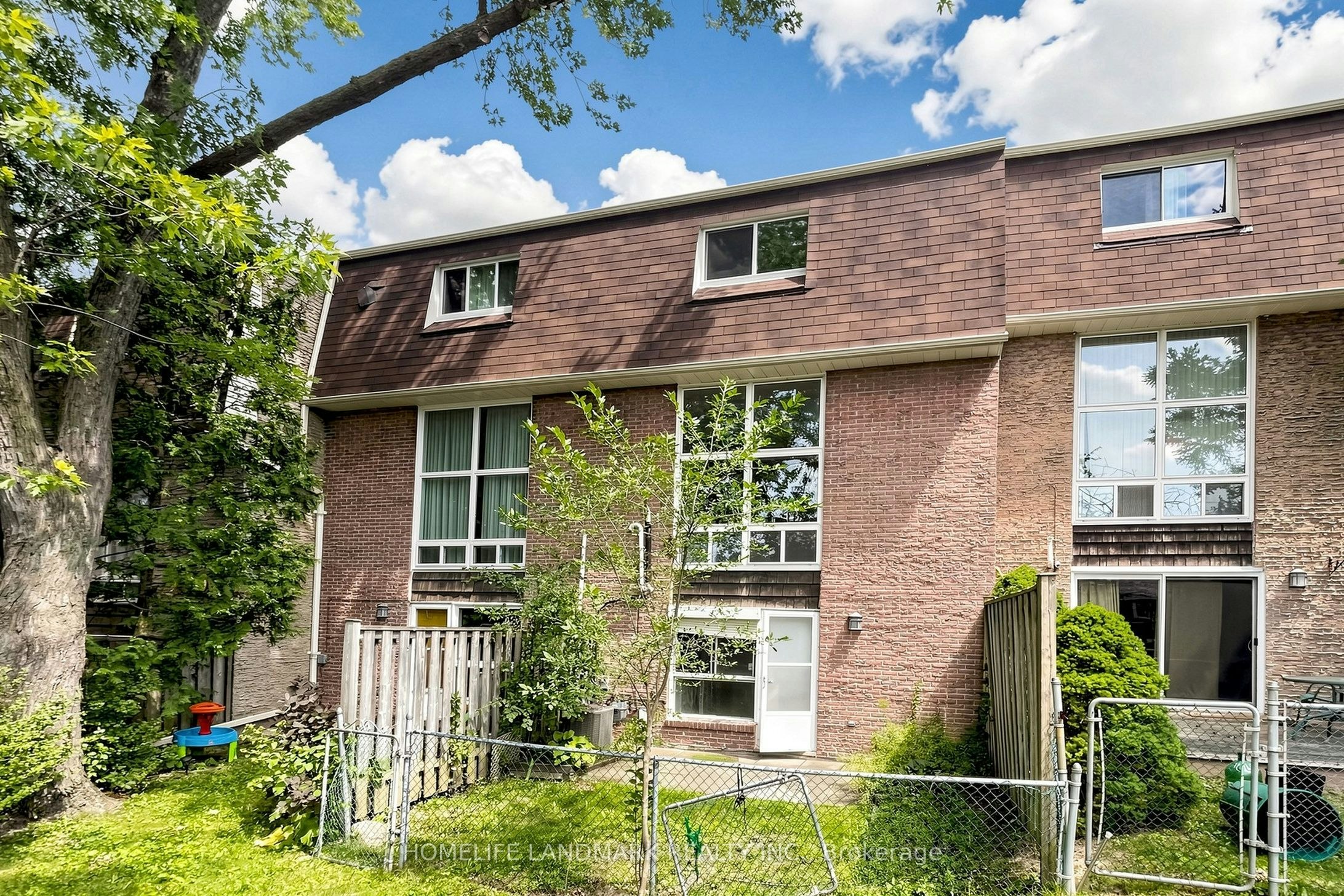 8 Rusty Crest Way, Toronto, ON, M2J 2Y4 - 34