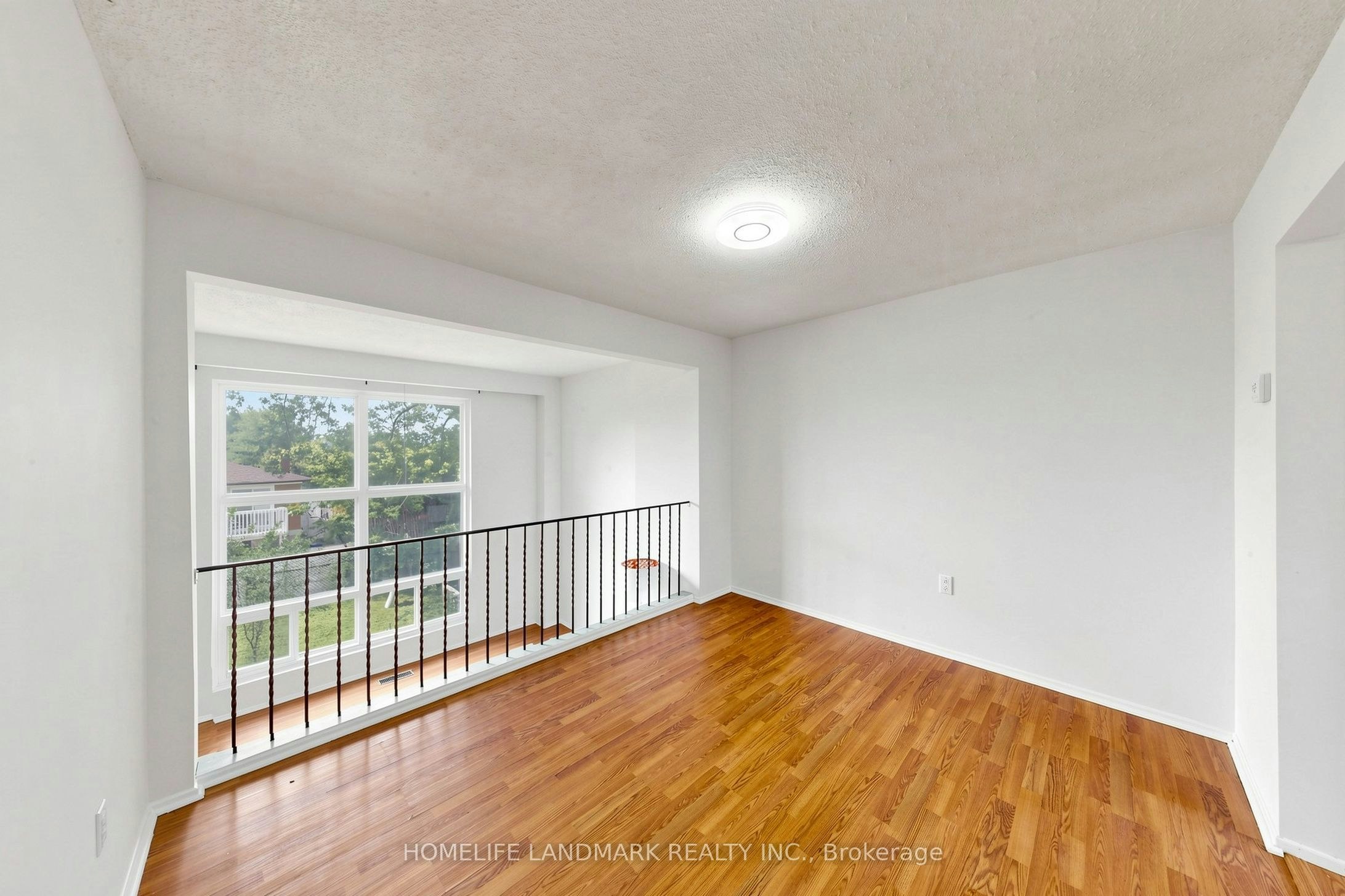 8 Rusty Crest Way, Toronto, ON, M2J 2Y4 - 37