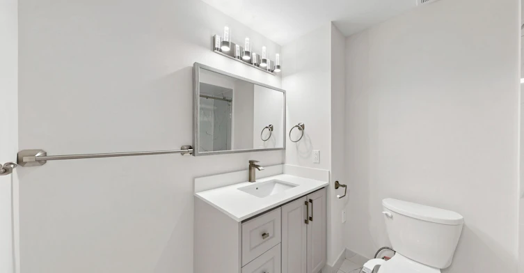 8 Rusty Crest Way, Toronto, ON, M2J 2Y4 - 35