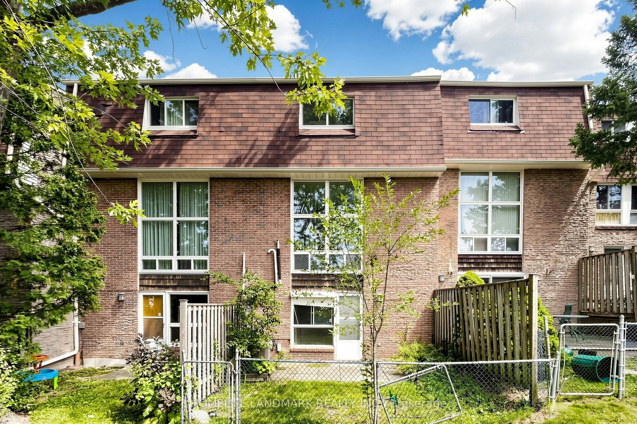 8 Rusty Crest Way, Toronto, ON, M2J 2Y4 - 33