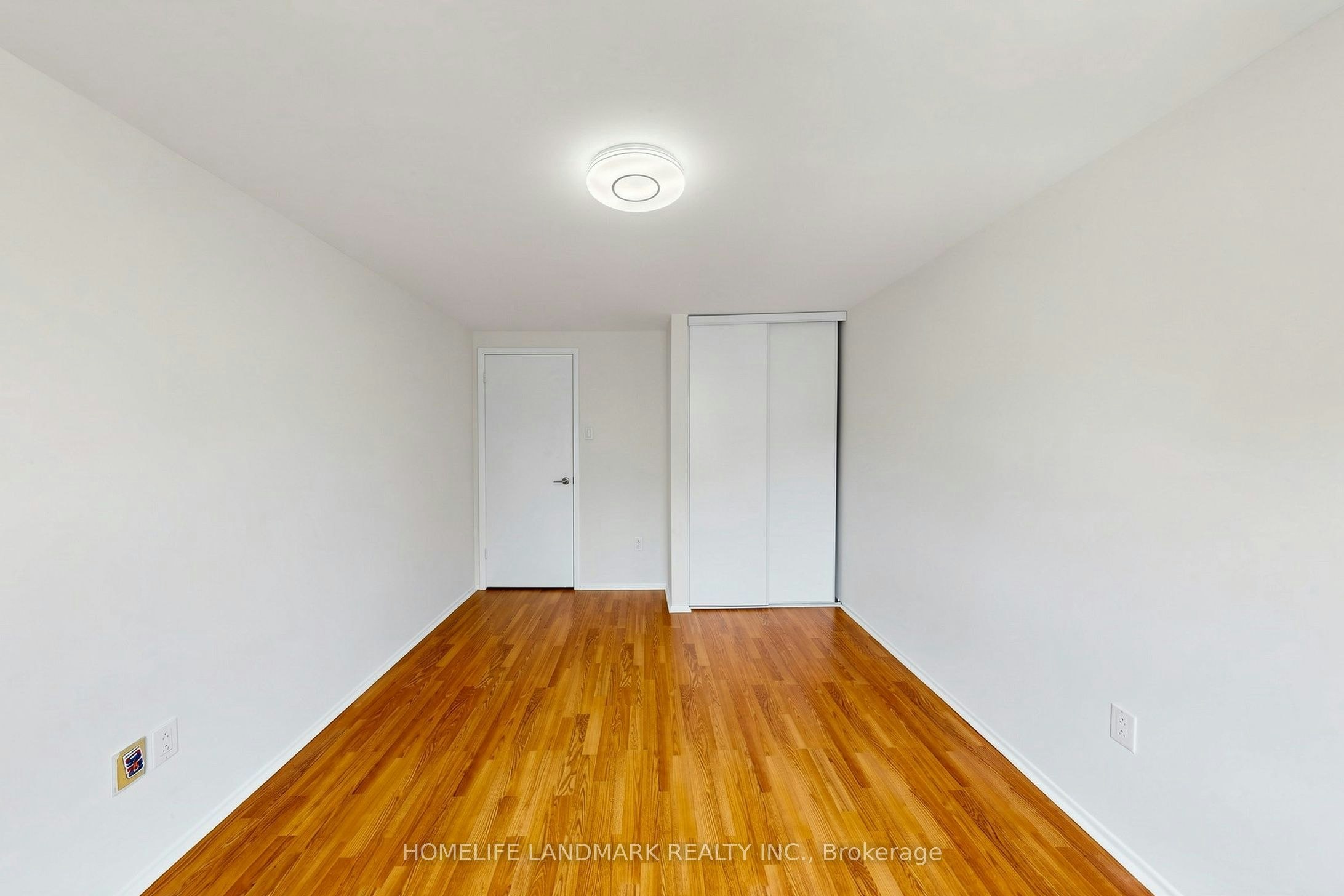 8 Rusty Crest Way, Toronto, ON, M2J 2Y4 - 24
