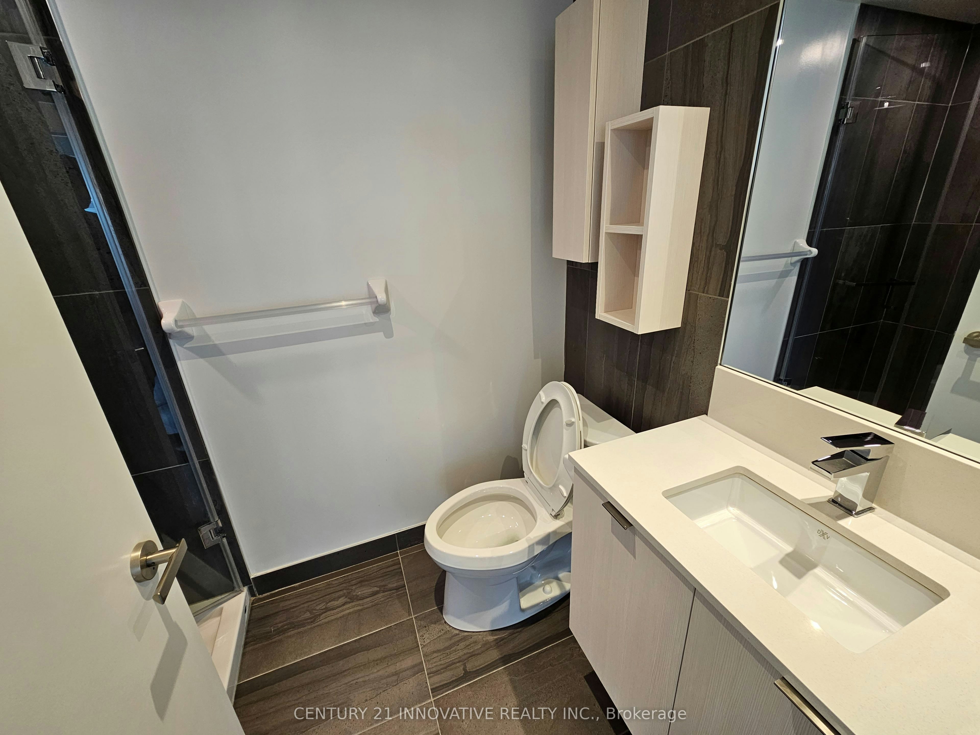3307-99 Broadway Avenue, Toronto, ON, M4P 0E3 - 8