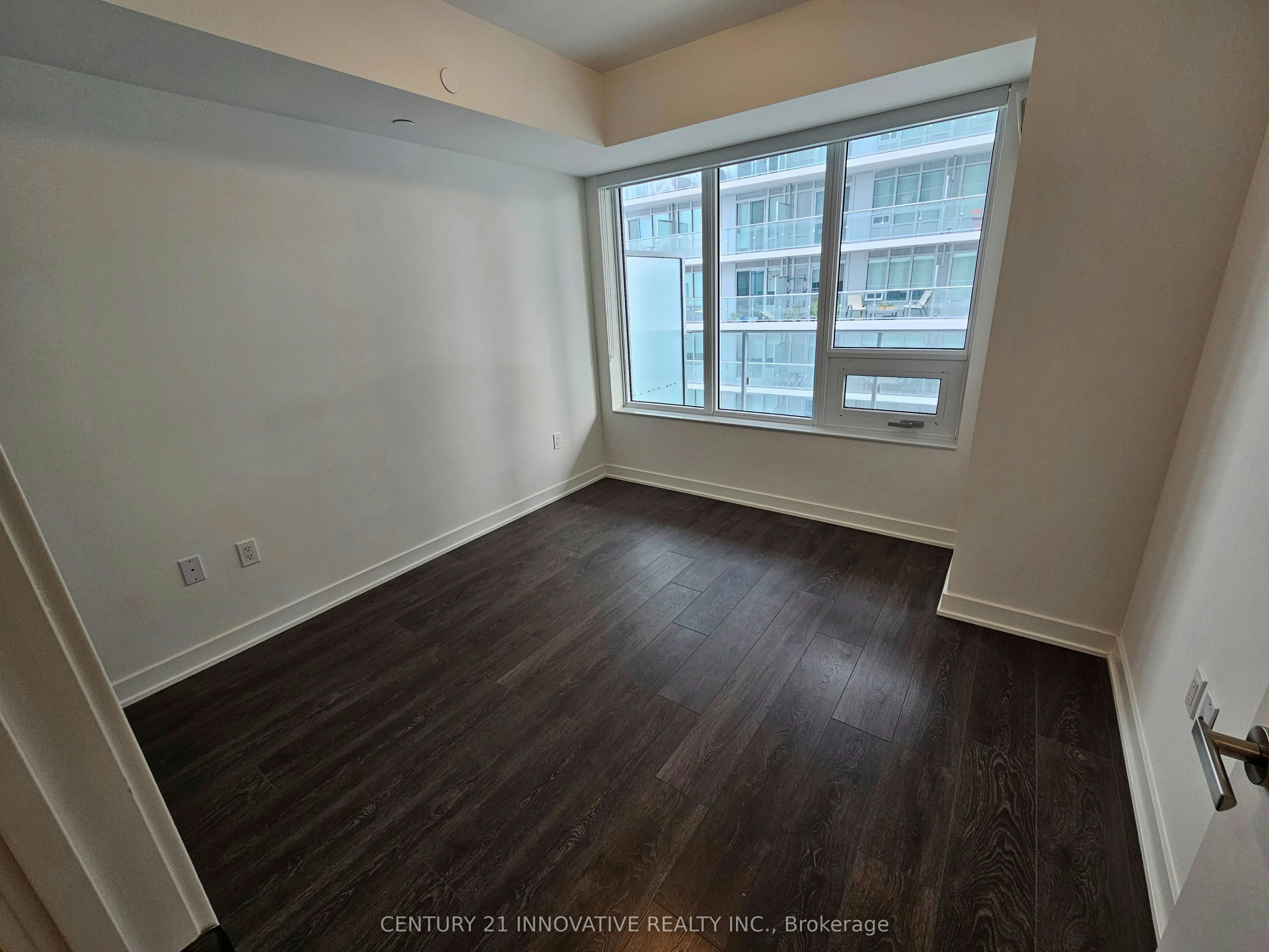 3307-99 Broadway Avenue, Toronto, ON, M4P 0E3 - 10