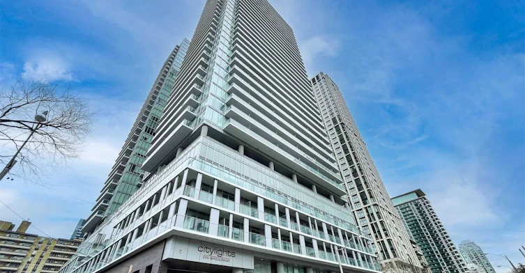 3307-99 Broadway Avenue, Toronto, ON, M4P 0E3