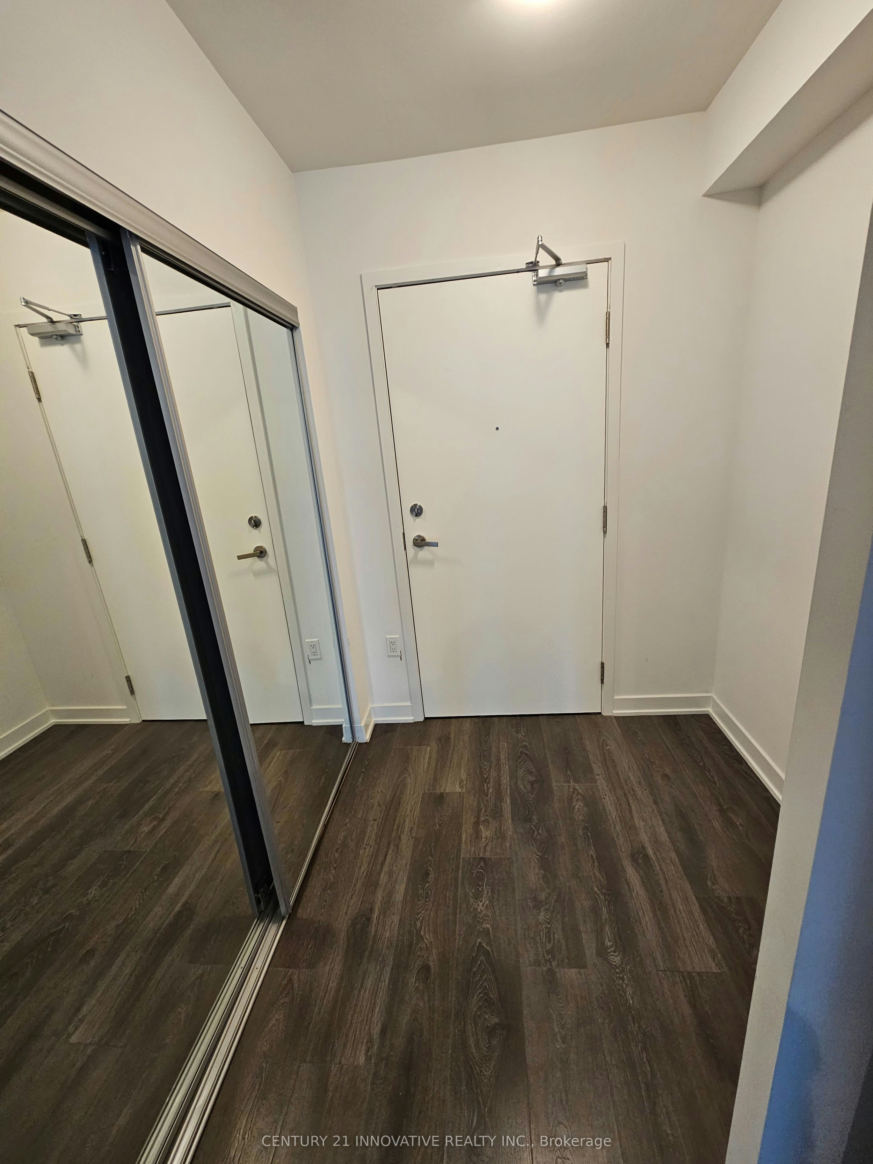3307-99 Broadway Avenue, Toronto, ON, M4P 0E3 - 7