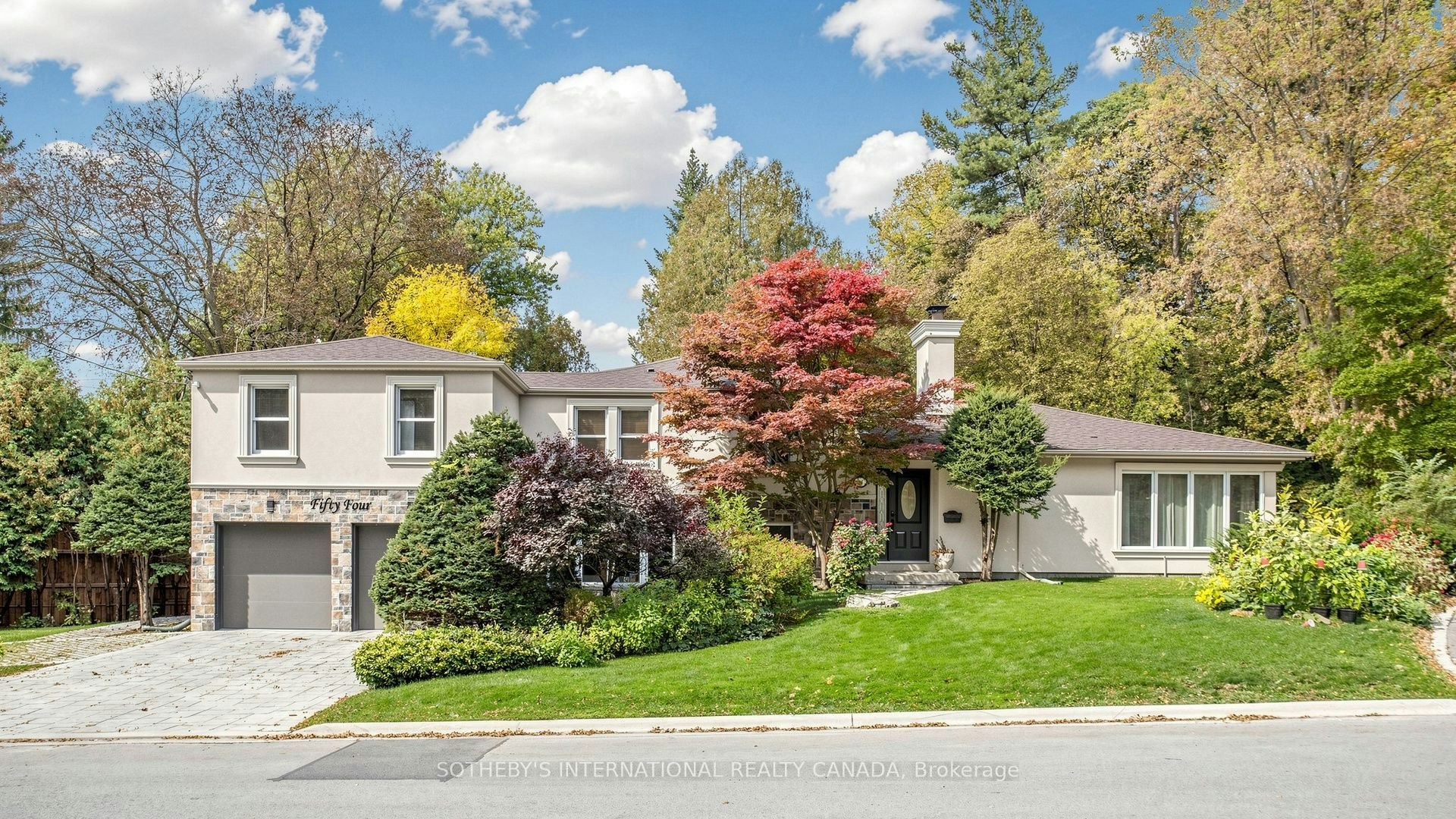 54 Plymbridge Road, Toronto, ON, M2P 1A3