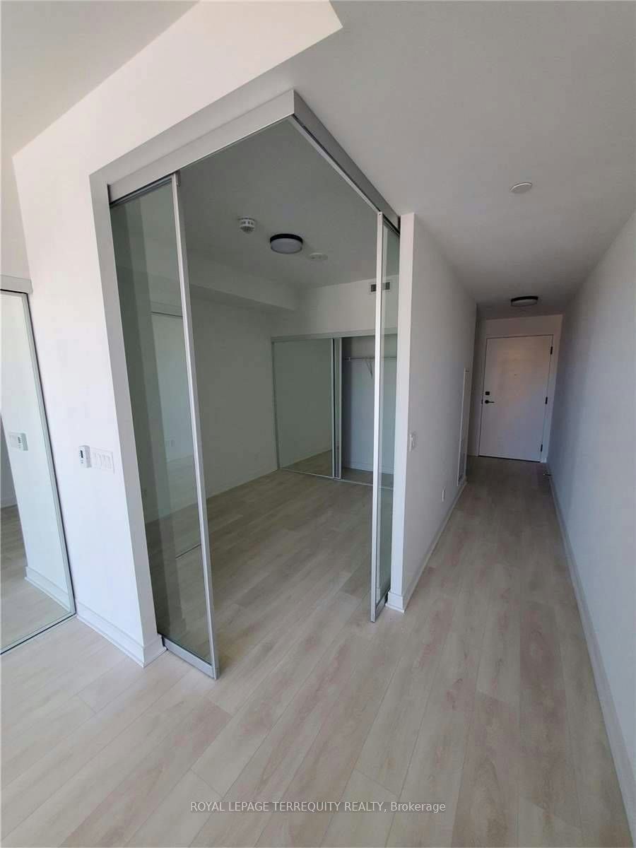S543-180 Mill Street, Toronto, ON, M5A 0V7 - 7