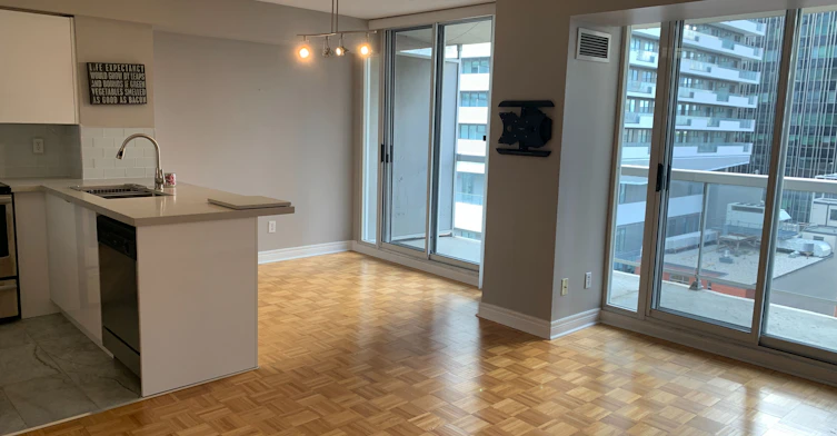 1211-43 Eglinton Avenue E, Toronto, ON, M4P 1A1 - 9