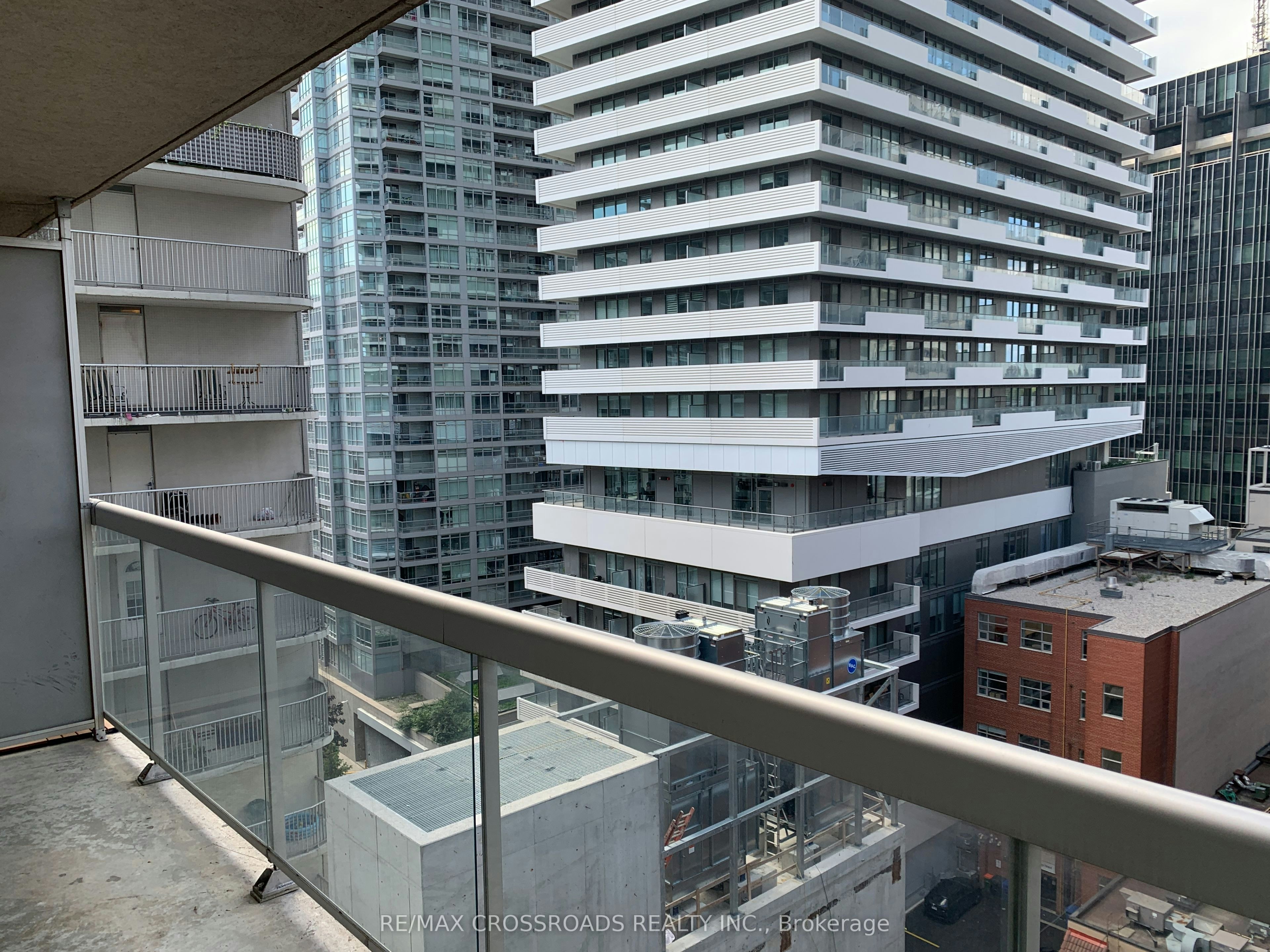 1211-43 Eglinton Avenue E, Toronto, ON, M4P 1A1 - 13