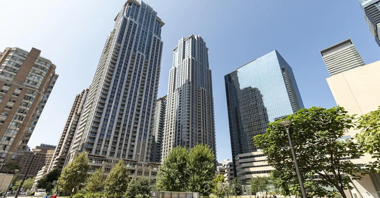 3503-761 Bay Street, Toronto, ON, M5G 2R2 - 2