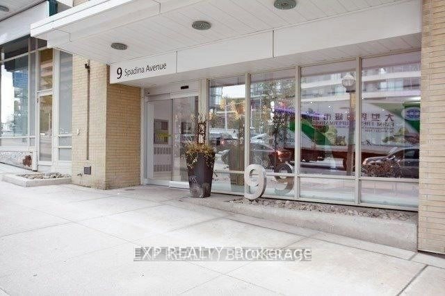 302-9 Spadina Avenue, Toronto, ON, M5V 3V5