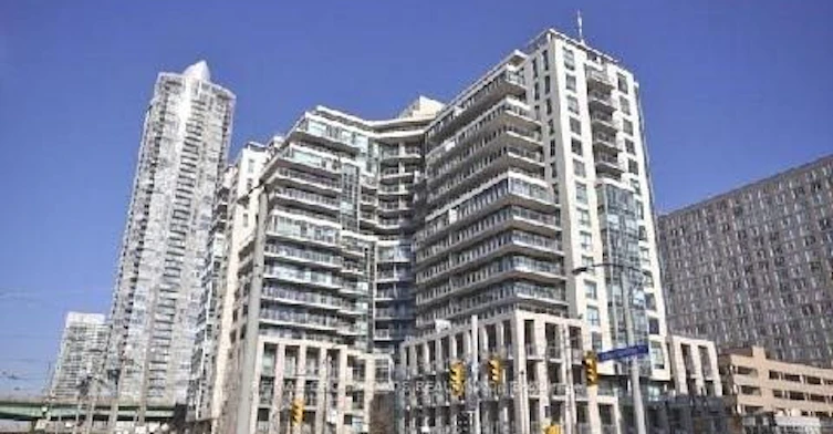 619-410 Queens Quay W, Toronto, ON, M5V 3T1