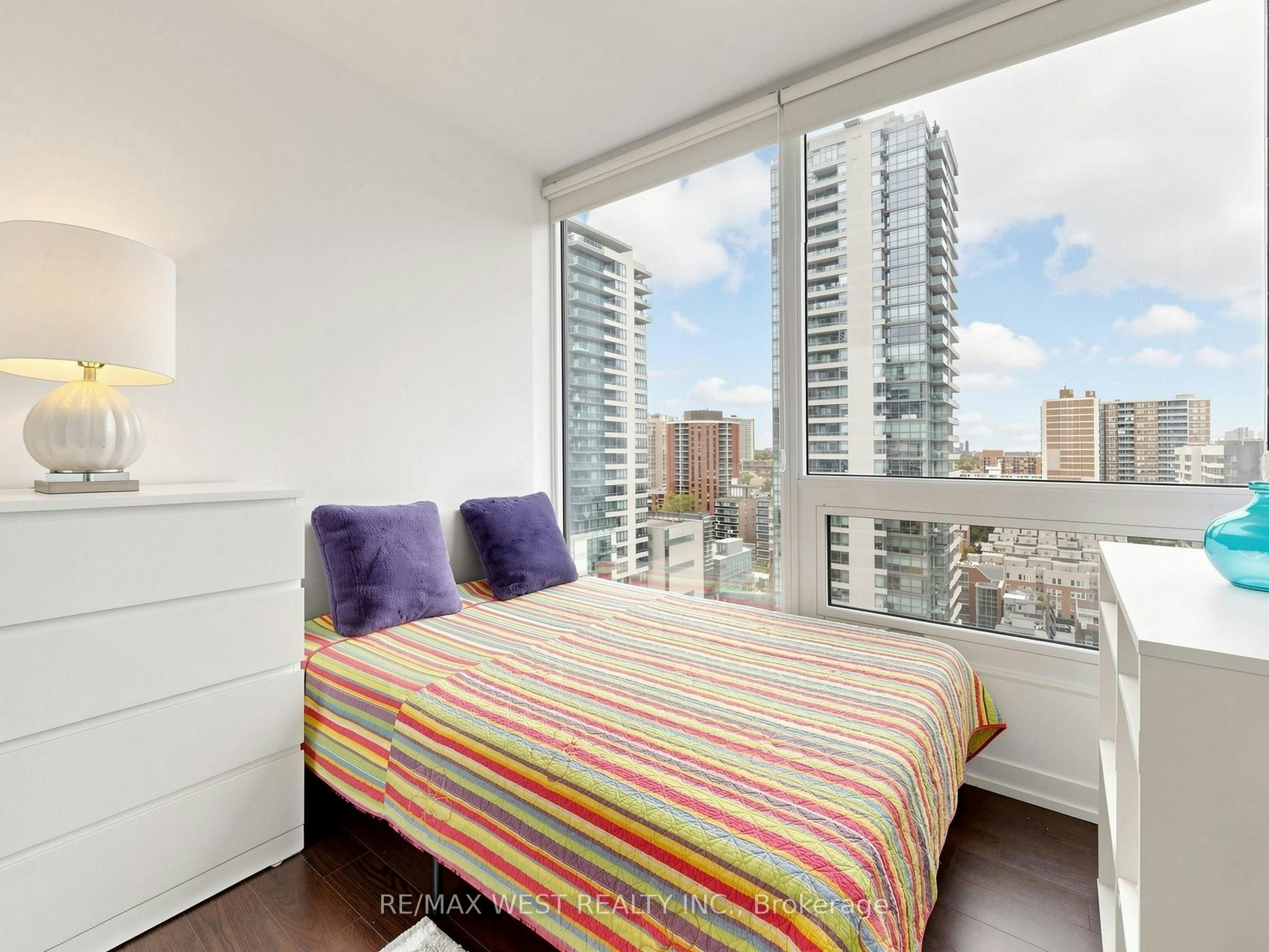 1716-85 Wood Street, Toronto, ON, M4Y 0E8 - 25
