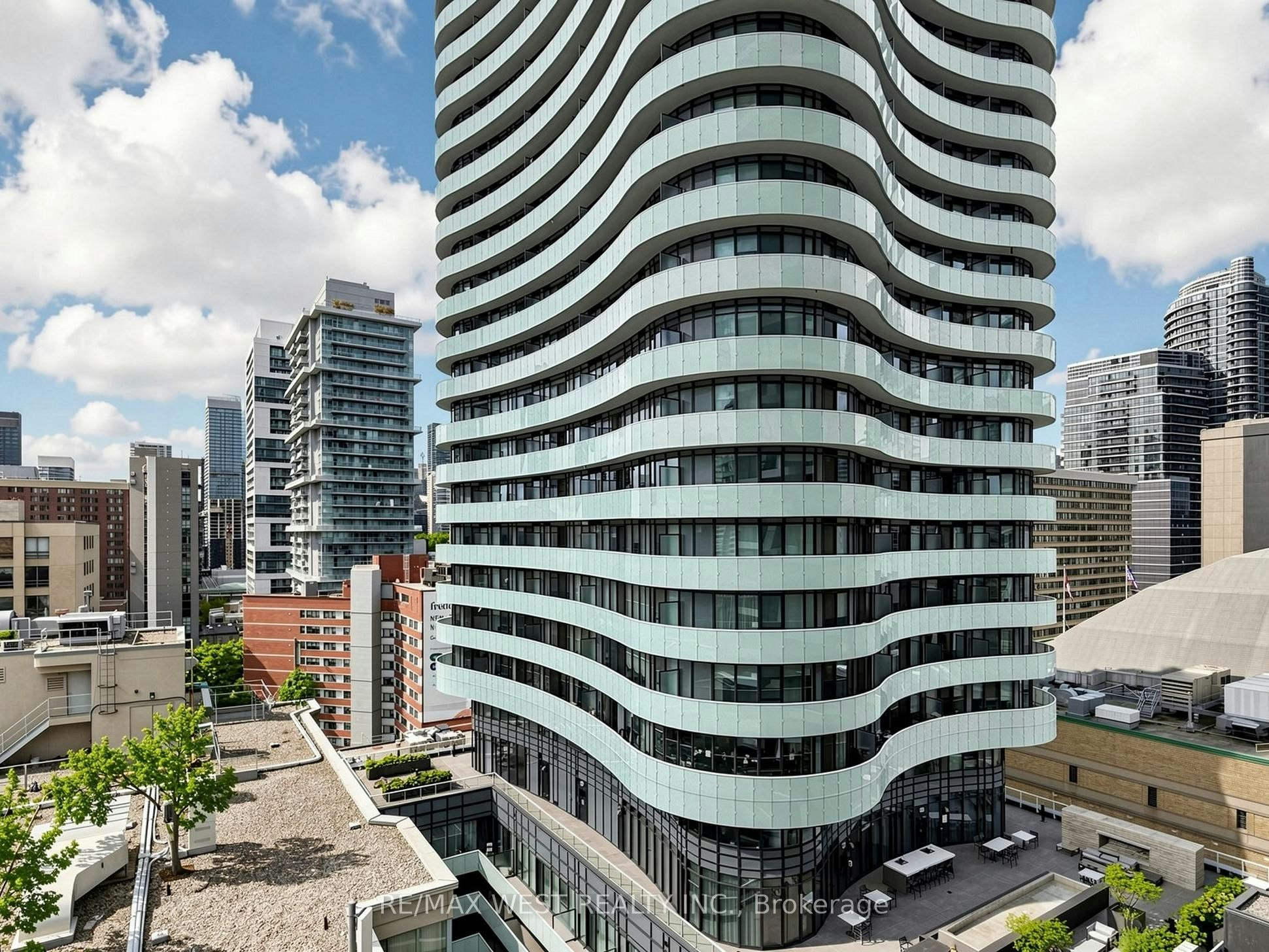 1716-85 Wood Street, Toronto, ON, M4Y 0E8 - 35