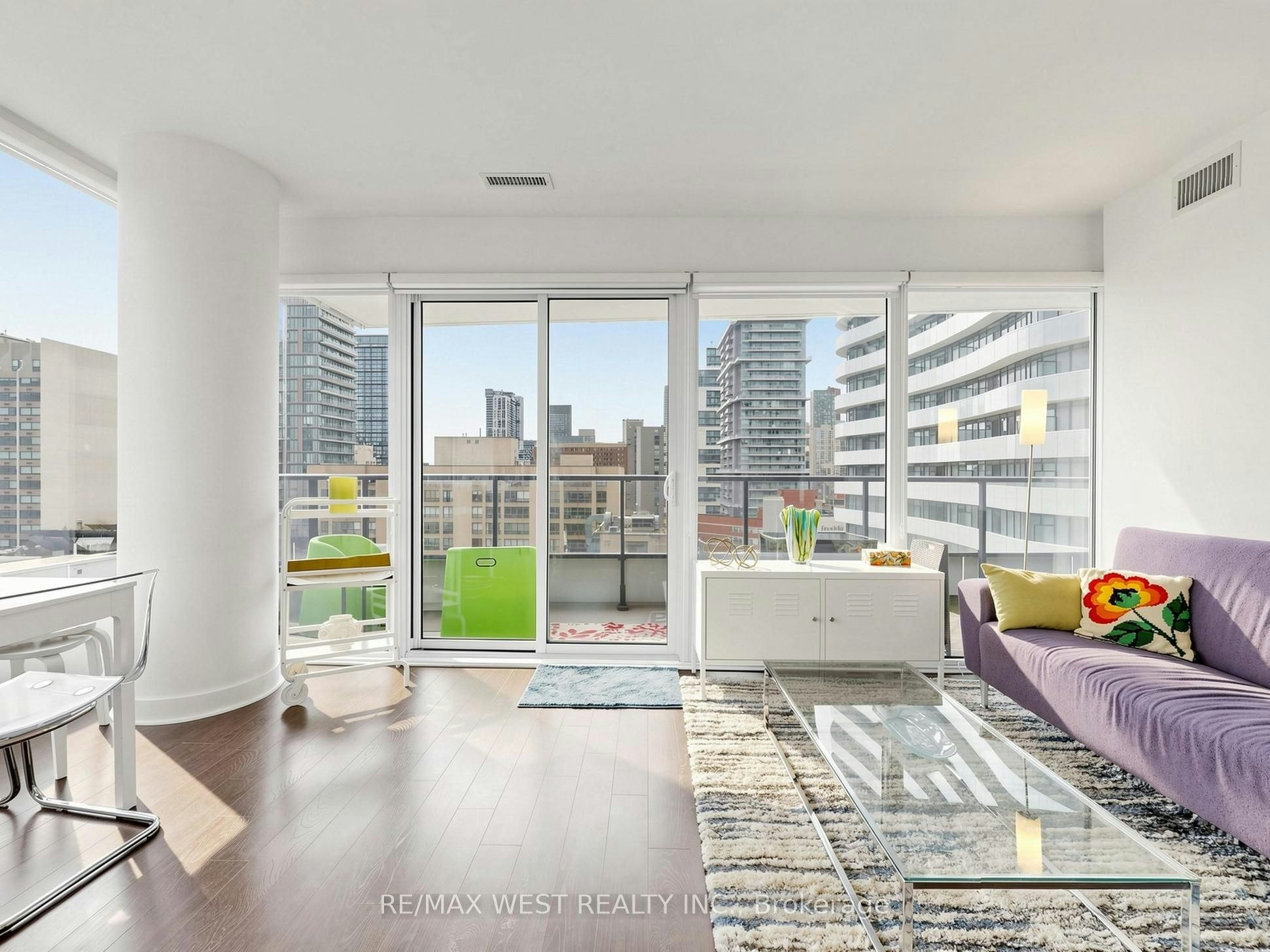 1716-85 Wood Street, Toronto, ON, M4Y 0E8 - 11