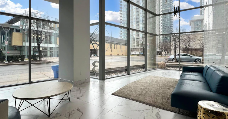708-3 Navy Wharf Court, Toronto, ON, M5V 3V1 - 2