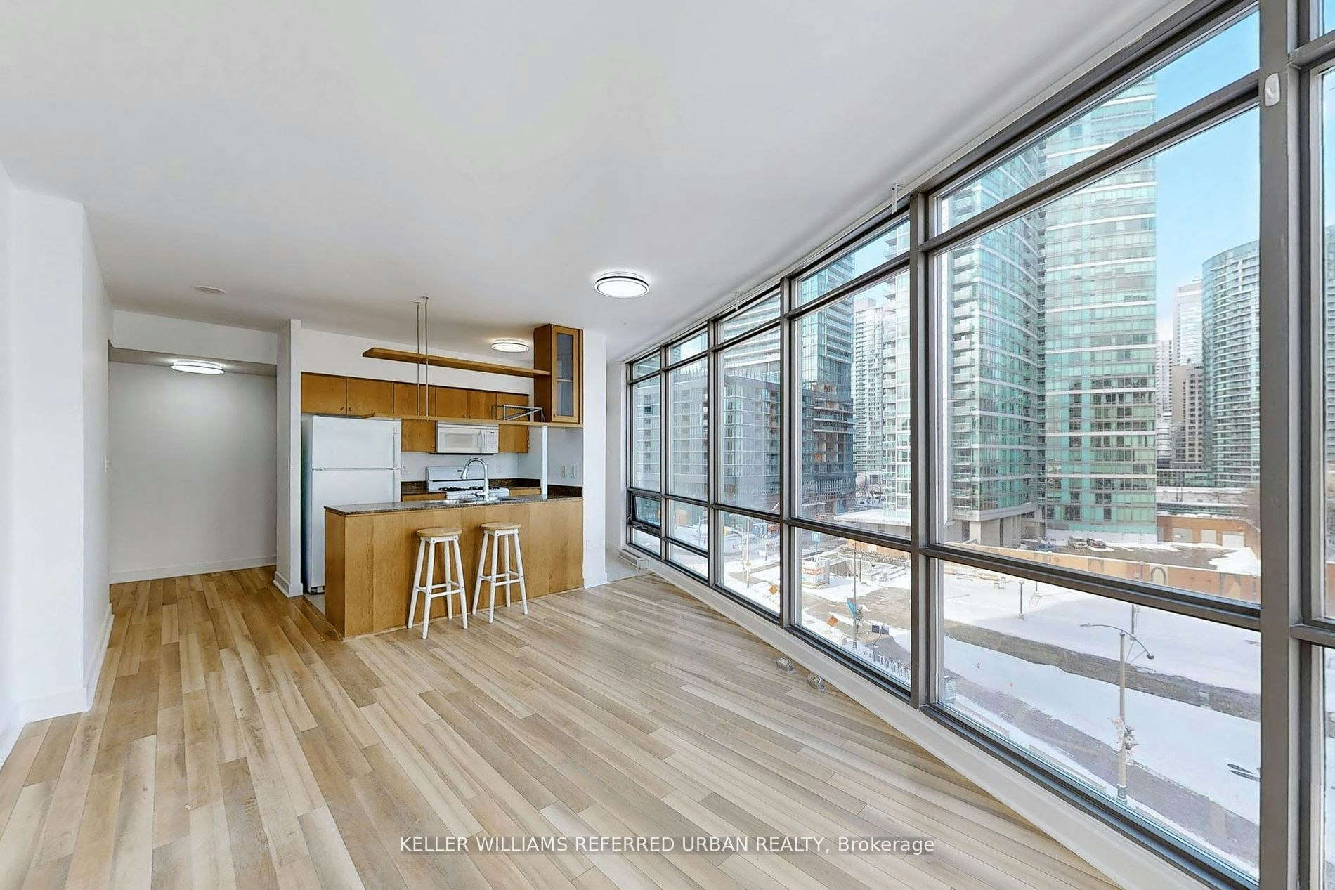 708-3 Navy Wharf Court, Toronto, ON, M5V 3V1 - 6
