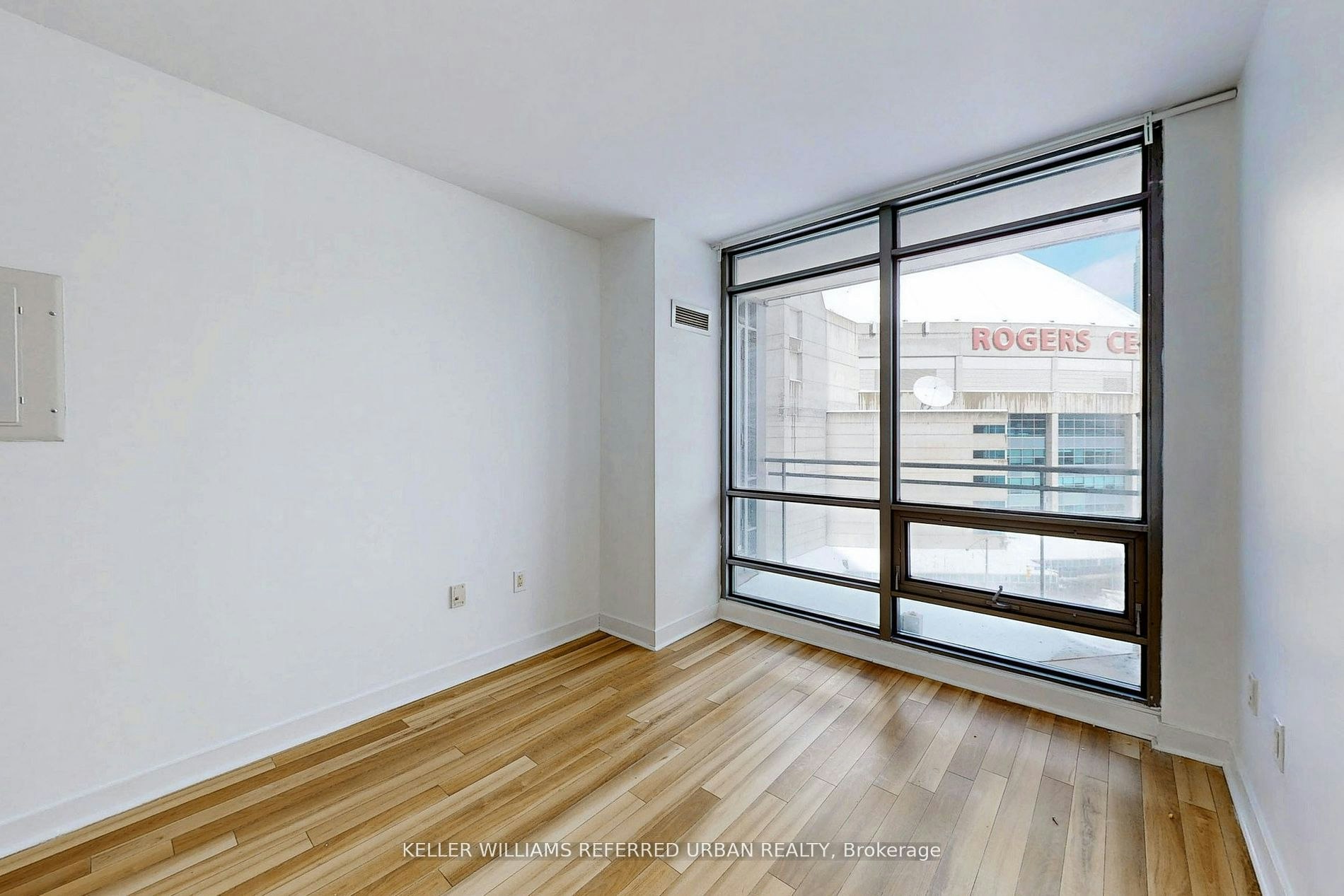 708-3 Navy Wharf Court, Toronto, ON, M5V 3V1 - 12