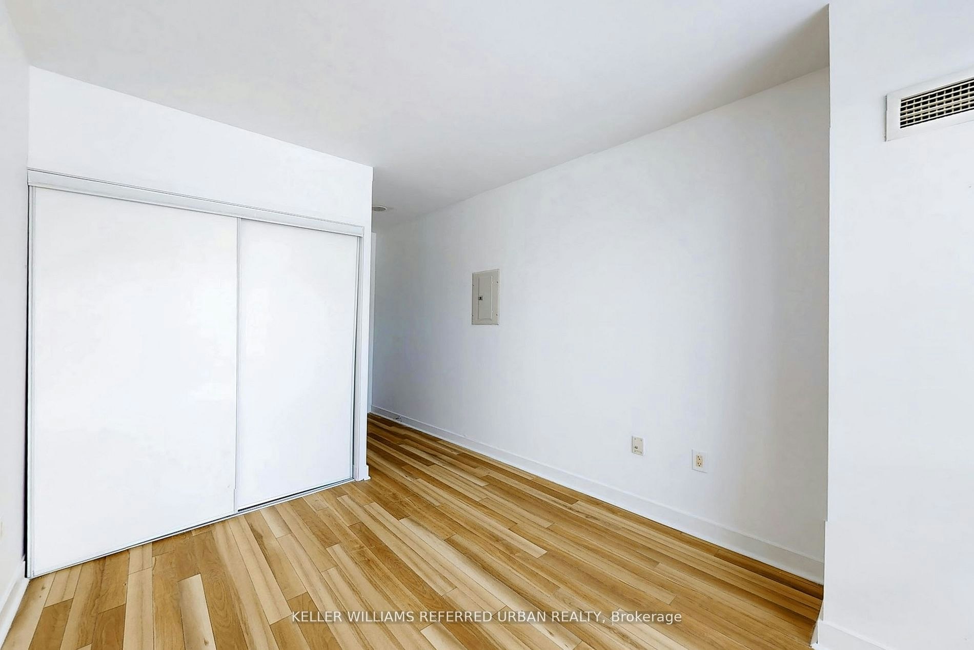 708-3 Navy Wharf Court, Toronto, ON, M5V 3V1 - 13