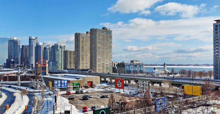 708-3 Navy Wharf Court, Toronto, ON, M5V 3V1 - 23