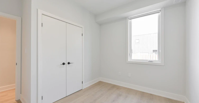 Main-995 Dufferin Dufferin Street, Toronto, ON, M6H 4B2 - 13