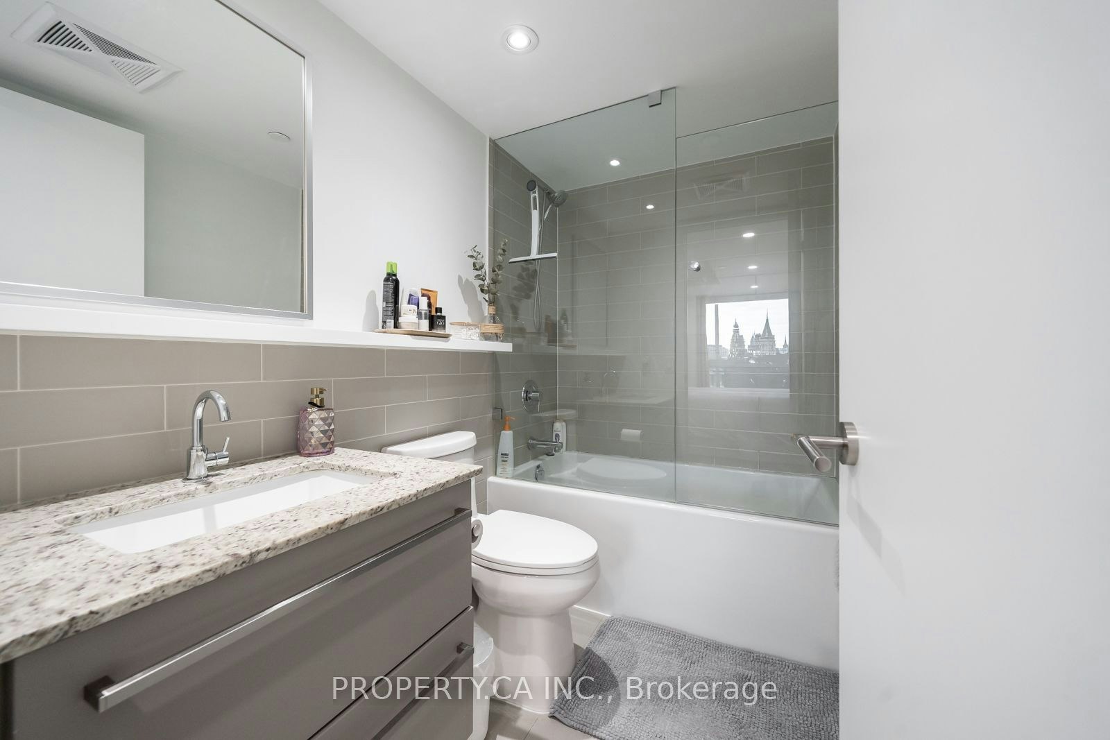 412-120 Varna Drive, Toronto, ON, M6A 0B3 - 25