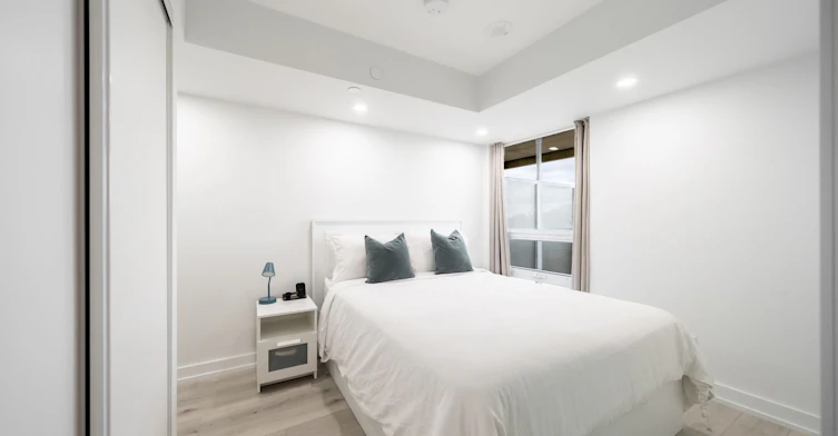 412-120 Varna Drive, Toronto, ON, M6A 0B3 - 20