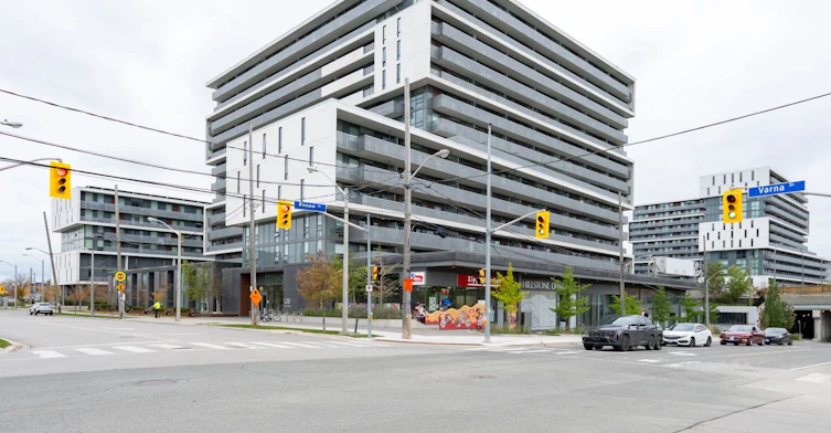 412-120 Varna Drive, Toronto, ON, M6A 0B3 - 2