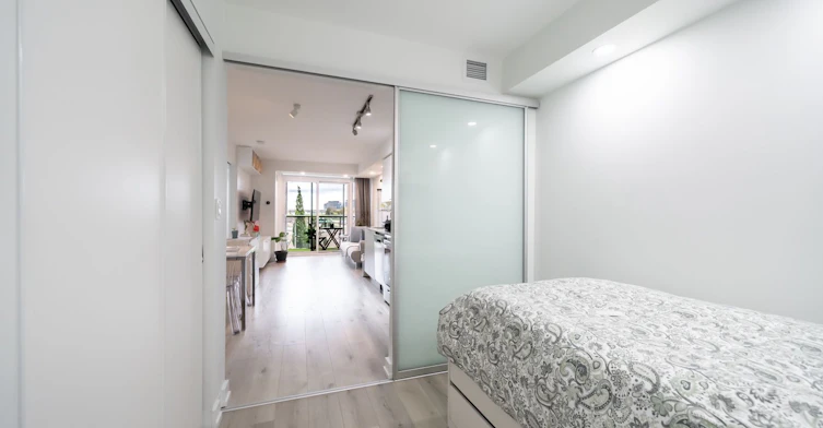 412-120 Varna Drive, Toronto, ON, M6A 0B3 - 11