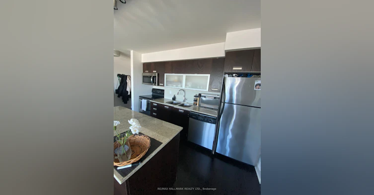 1807-80 Western Battery Road, Toronto, ON, M6K 3S1 - 3