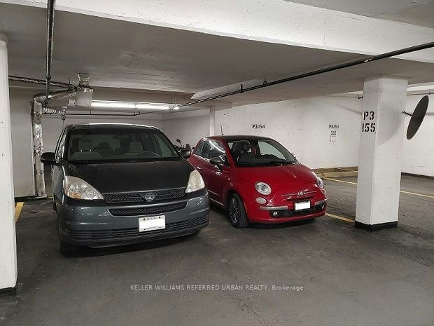 611-7 Bishop Avenue, Toronto, ON, M2M 4J4 - 26