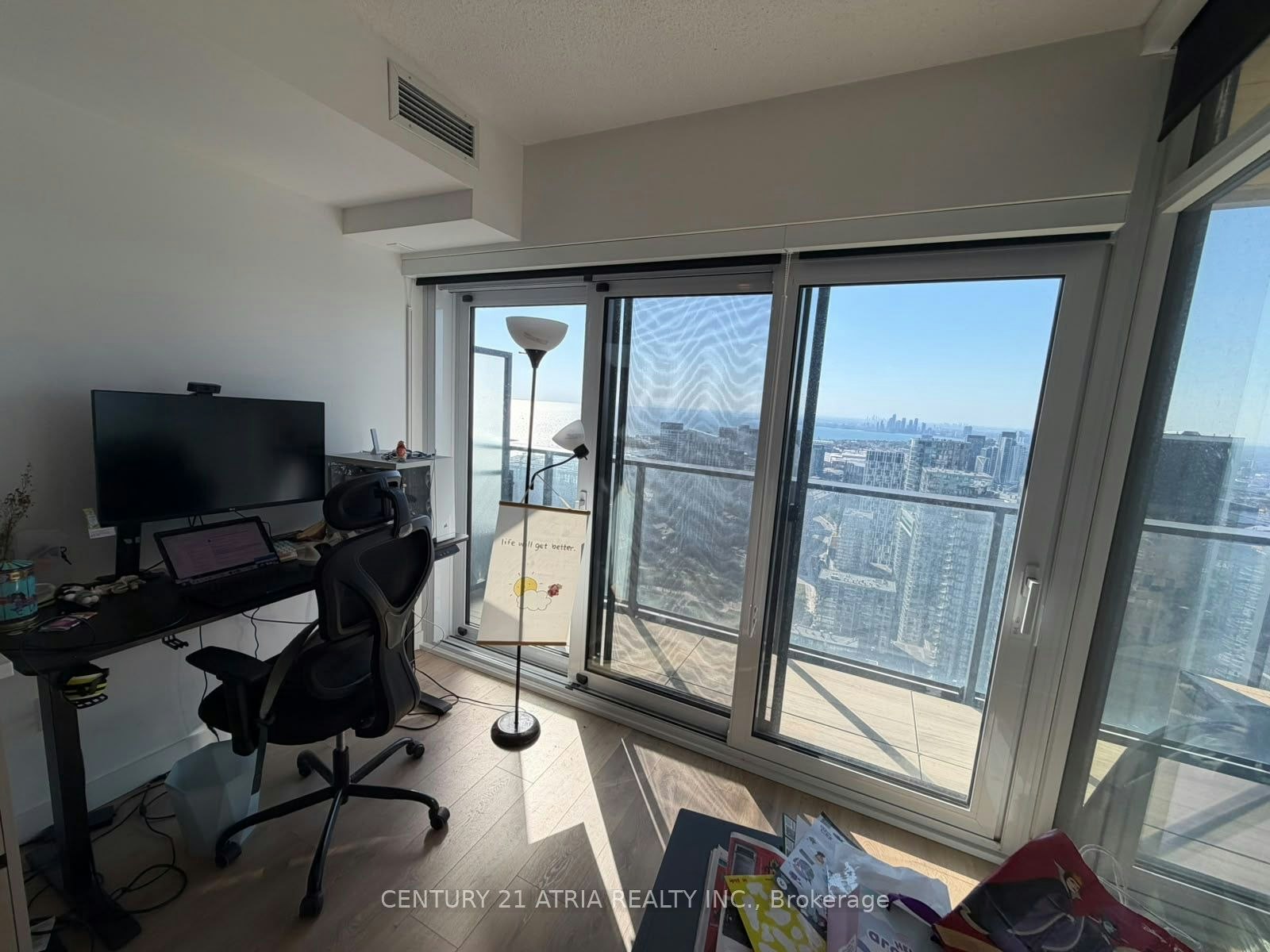 5515-3 Concord Cityplace Way, Toronto, ON, M5V 0X4 - 3