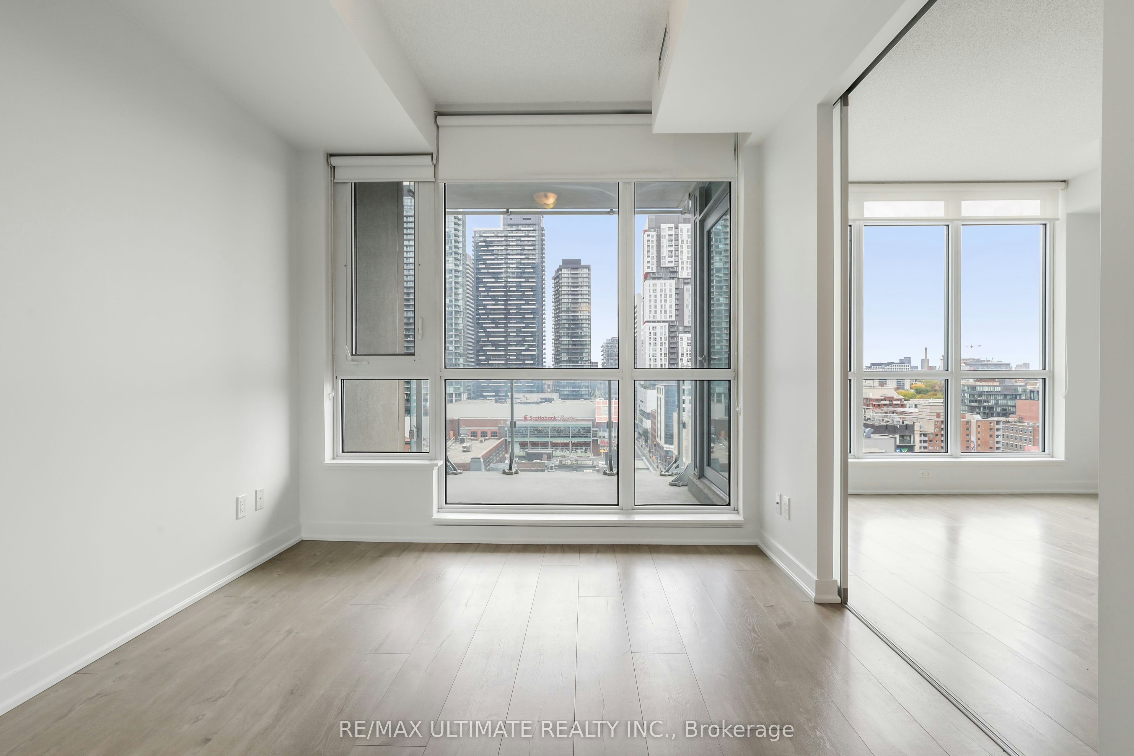 1408-199 Richmond Street W, Toronto, ON, M5V 0H4 - 10