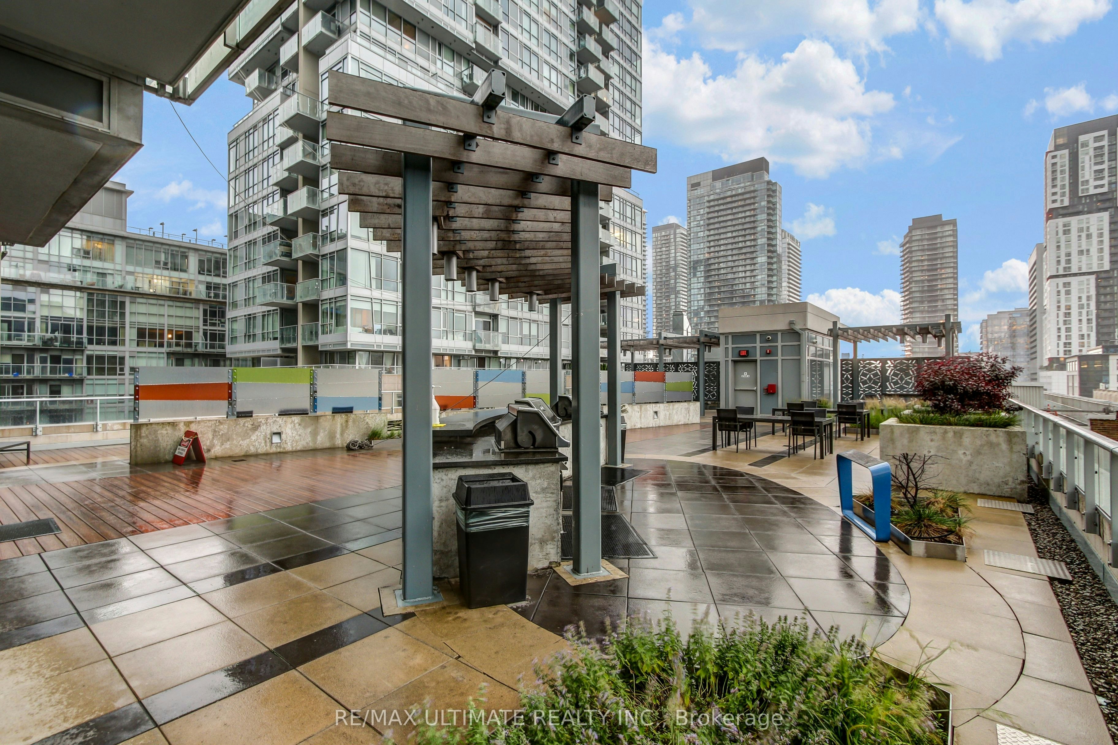 1408-199 Richmond Street W, Toronto, ON, M5V 0H4 - 26
