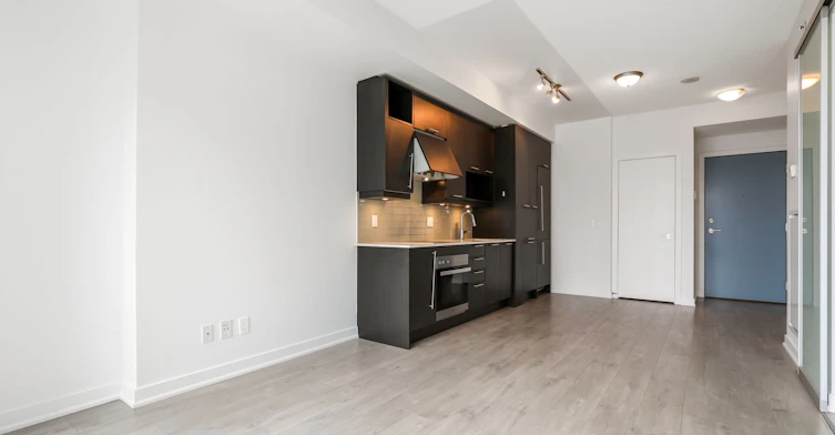 1408-199 Richmond Street W, Toronto, ON, M5V 0H4 - 5