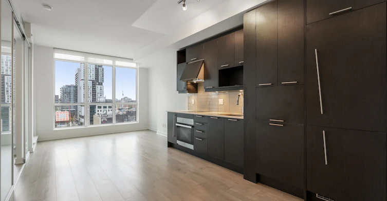 1408-199 Richmond Street W, Toronto, ON, M5V 0H4 - 2
