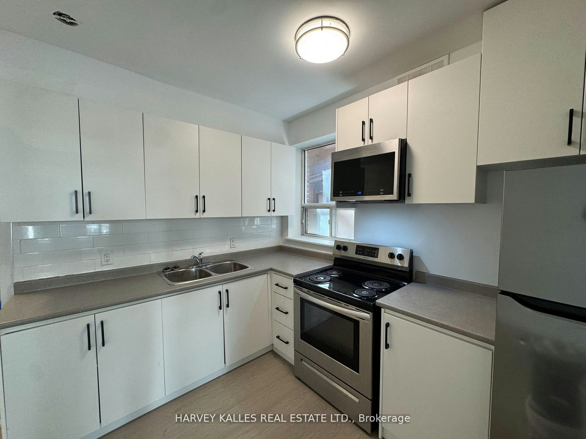 201-399 Dupont Street, Toronto, ON, M5R 1W3 - 4