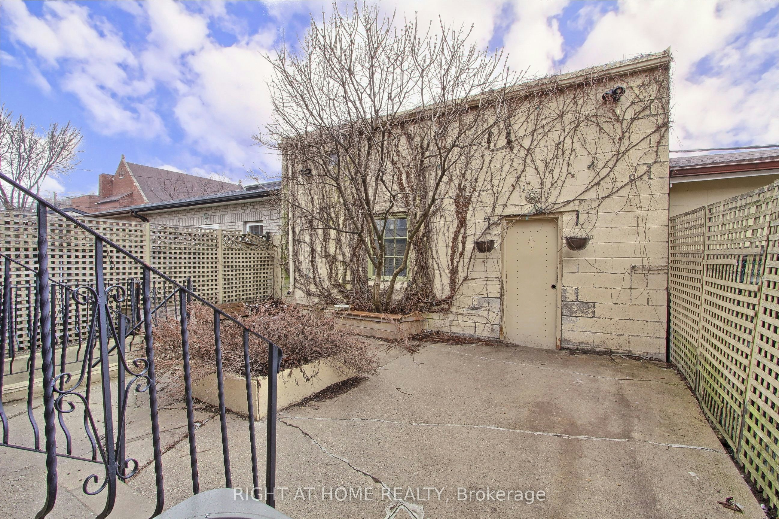 Unit 2-1201 Dovercourt Road, Toronto, ON, M6H 2Y1 - 22
