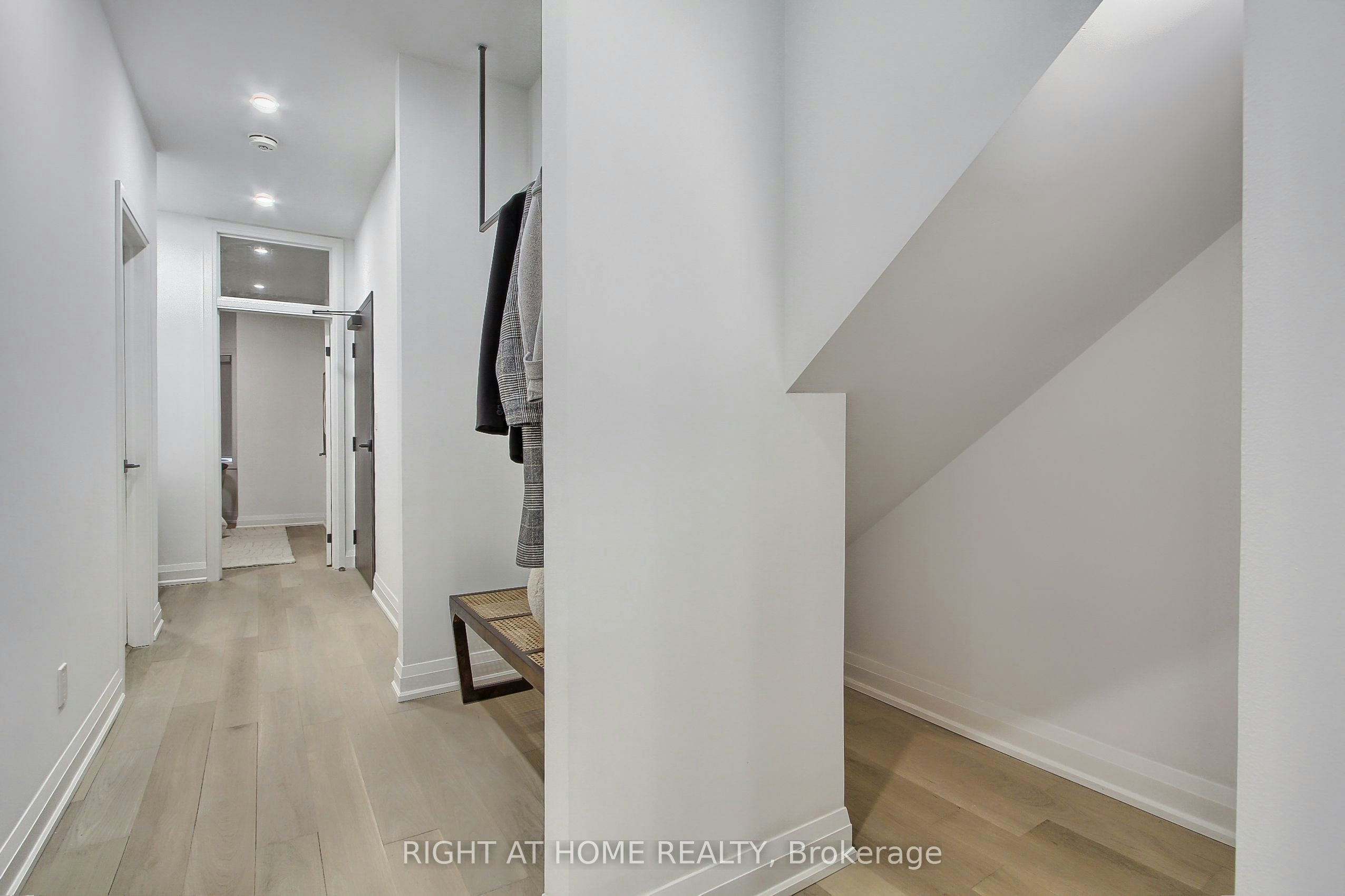 Unit 2-1201 Dovercourt Road, Toronto, ON, M6H 2Y1 - 9