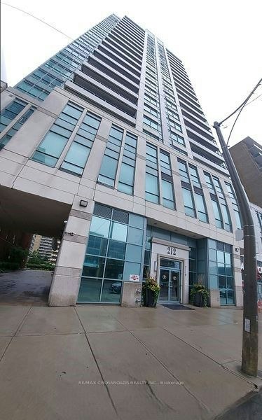 312-212 Eglinton Avenue E, Toronto, ON, M4P 0A3